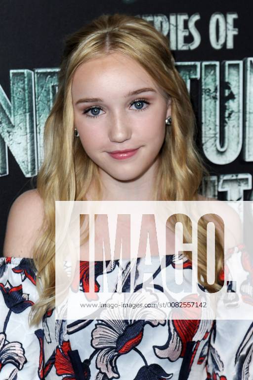 New York, NY, USA - March 29, 2018 New York City..Avi Lake attending Netflix s Lemony Snicket s A Series of Unfortunate Events Season 2 premiere on March 29, 2018 in New York City. New York USA - ZUMAny1_ 20180329_zaf_ny1_039