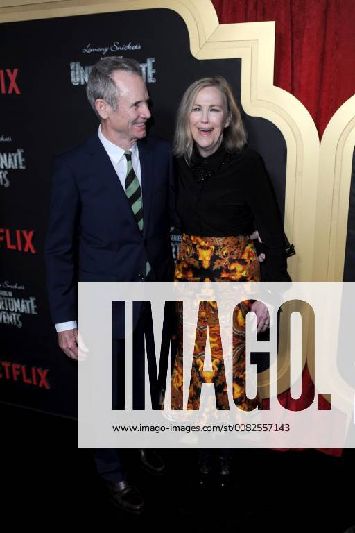 New York, NY, USA - March 29, 2018 New York City..Bo Welch and Catherine O Hara attending Netflix s Lemony Snicket s A Series of Unfortunate Events Season 2 premiere on March 29, 2018 in New York City. New York USA - ZUMAny1_ 20180329_zaf_ny1_040