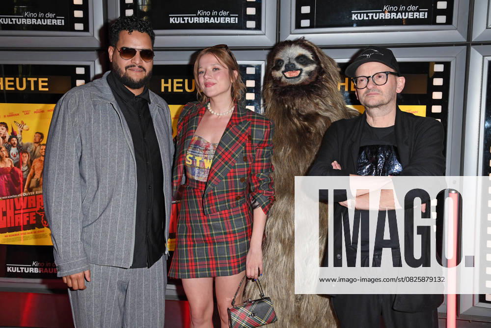 Yasin El Harrouk, Jella Haase, Milan Peschel bei der SchwarzeSchafe Premiere im Kino in der Kulturbrauerei in Berlin am 15.07.2025