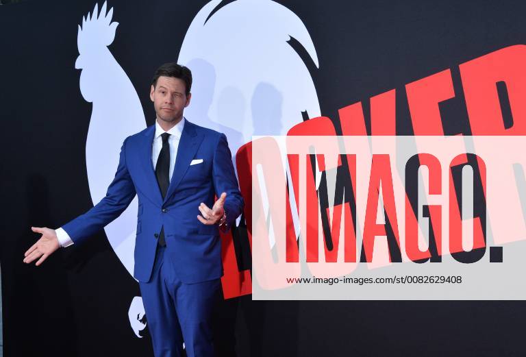 Cast member Ike Barinholtz attends the premiere of the motion picture comedy Blockers at the regency Village Theatre in the Westwood section of Los Angeles on April3, 2018. Storyline: Three parents try to stop their daughters from having sex on Prom night. LAP2018040333 JIMxRUYMEN