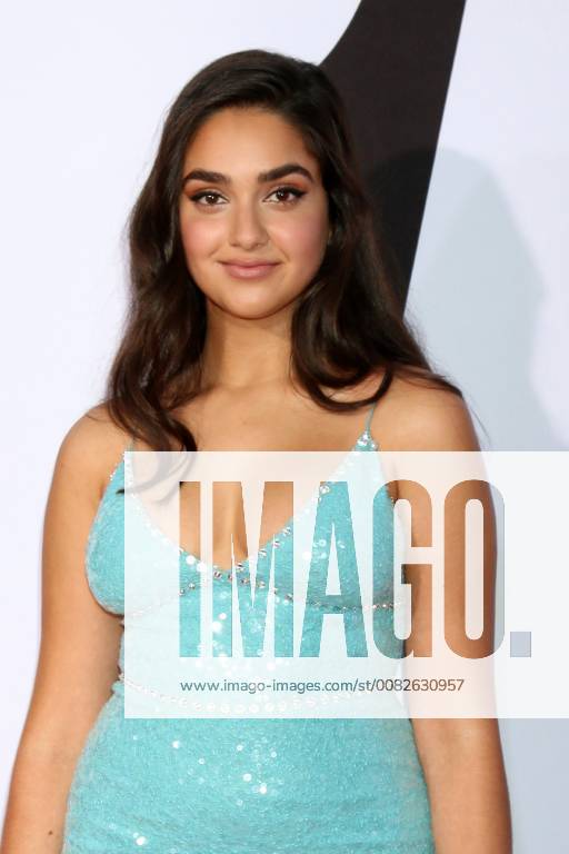 LOS ANGELES - APR 3: Geraldine Viswanathan at the Blockers Premiere at Village Theater on April 3, 2018 in Westwood, CA