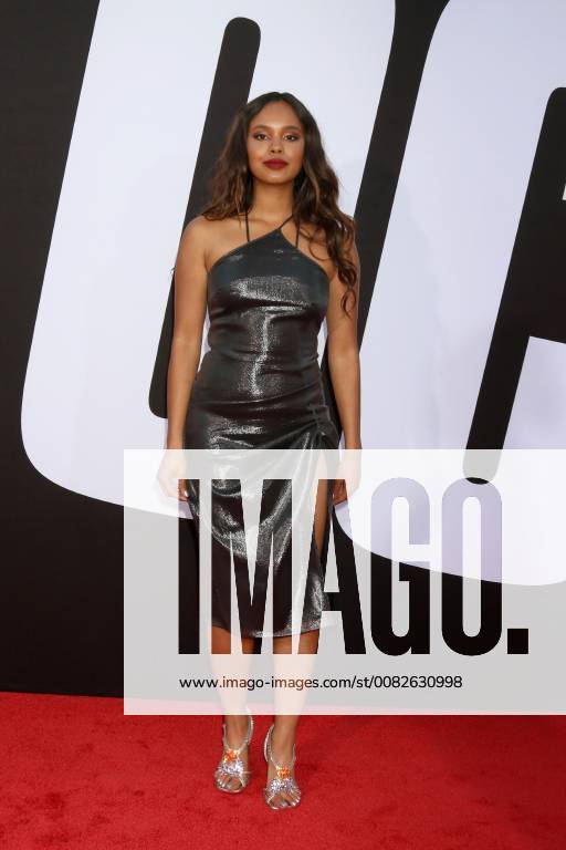 LOS ANGELES - APR 3: Alisha Boe at the Blockers Premiere at Village Theater on April 3, 2018 in Westwood, CA