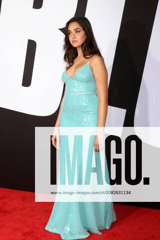 LOS ANGELES - APR 3: Geraldine Viswanathan at the Blockers Premiere at Village Theater on April 3, 2018 in Westwood, CA