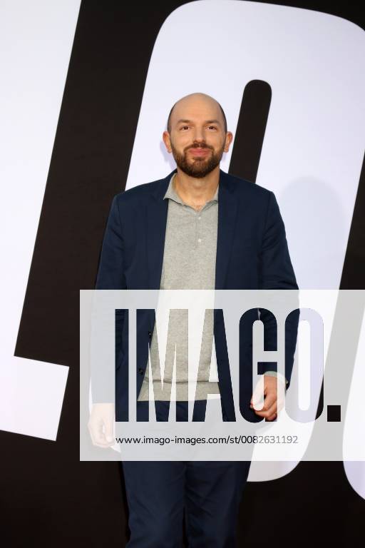 LOS ANGELES - APR 3: Paul Scheer at the Blockers Premiere at Village Theater on April 3, 2018 in Westwood, CA