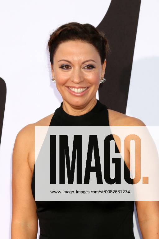 LOS ANGELES - APR 3: Kay Cannon at the Blockers Premiere at Village Theater on April 3, 2018 in Westwood, CA