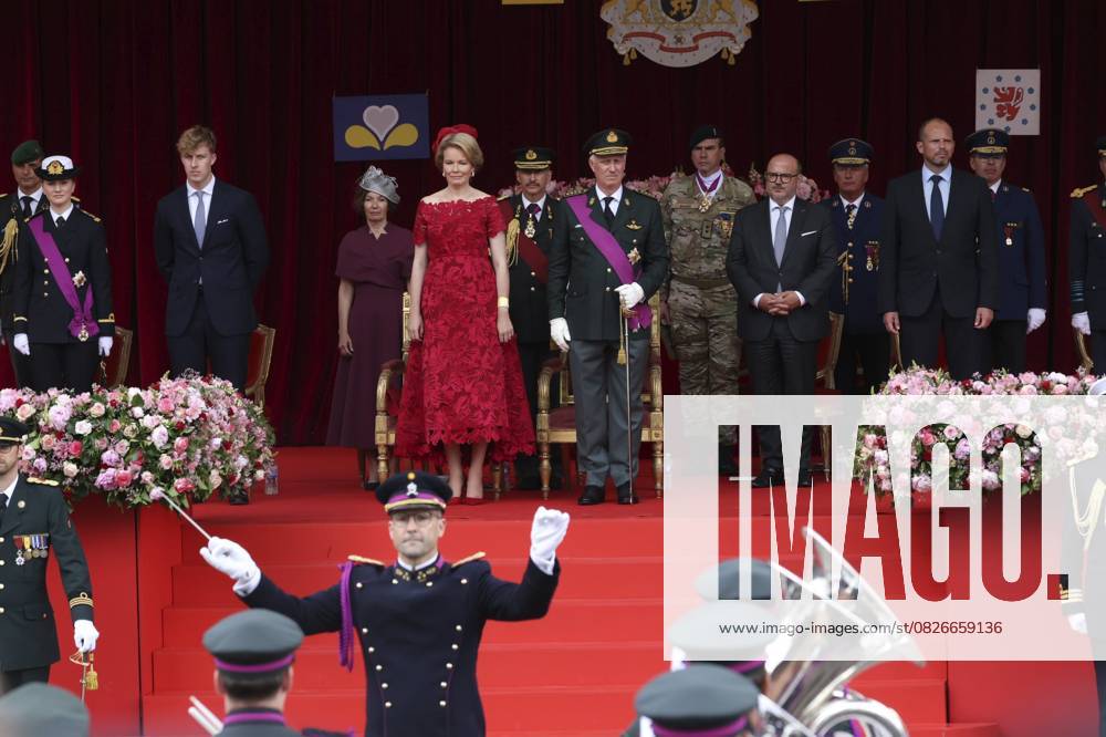 Military and civilian parade for the national Day 2025 BRUSSELS, BELGIUM - JULY 21 : Princess Elisabeth of Belgium, Queen Mathilde of Belgium, King Philippe of Belgium, Bernard Quintin (MR), Minister of Security and the Interior, responsible for Beliris of Federal Government, Theo Francken (N-VA), Minister of Defence of Federal Government during the military and civilian parade for the national Day 2025 on the Place des Palais - Paleizenplein pictured on July 21, 2025 in Brussels, Belgium, 21 07 2025 Brussels Belgium