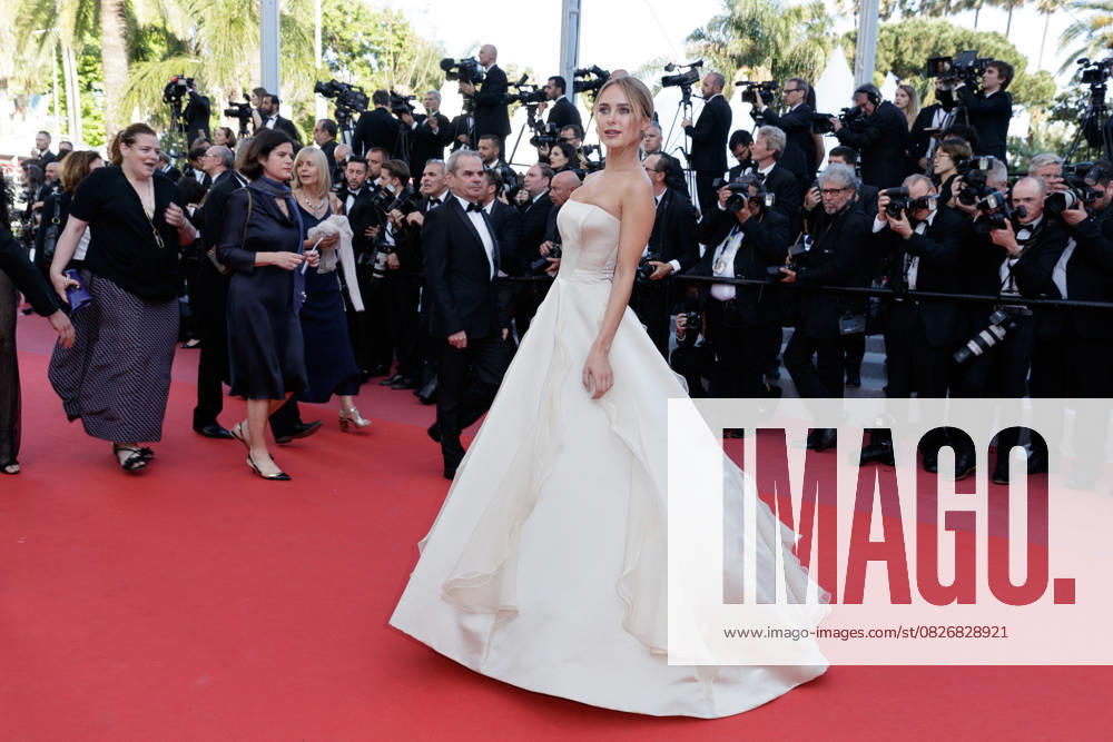 Kimberley Garner - Montée des marches du film « Les Filles du Soleil » lors du 71ème Festival International du Film de Cannes. Le 12 mai 2018 Borde-Jacovides-Moreau Bestimage Red carpet for the movie « Girls Of The Sun » during the 71th Cannes International Film festival. On may 12th 2018 Cannes France