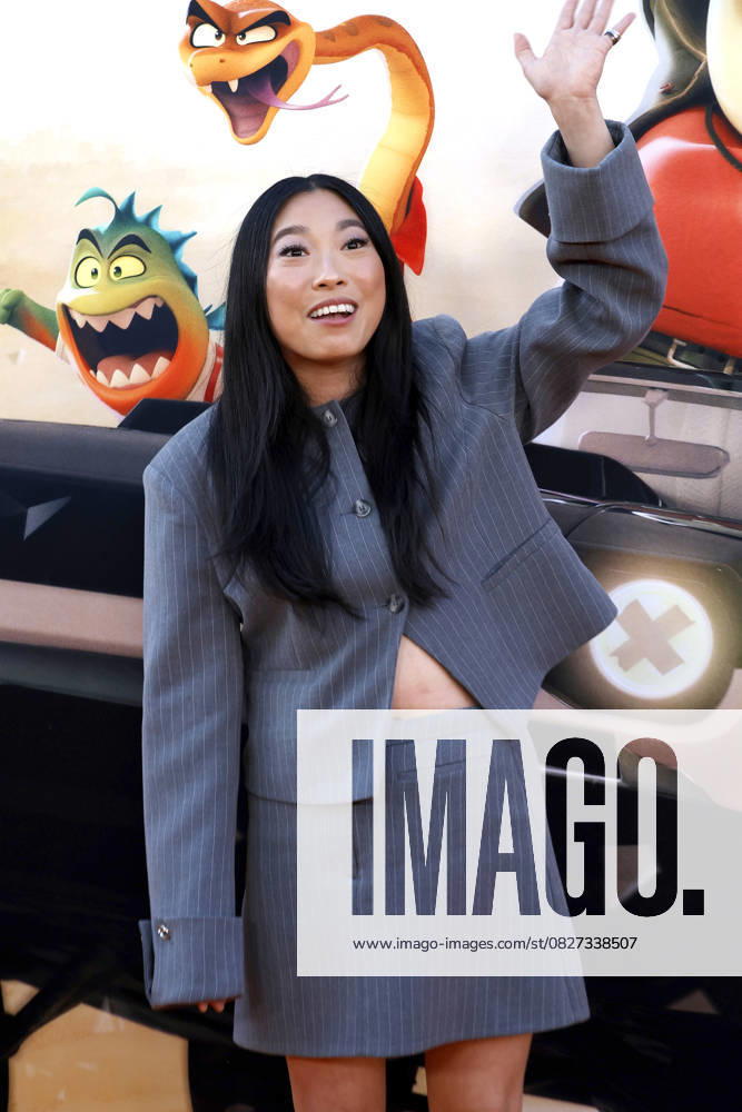 LOS ANGELES - JUL 23: Awkwafina at the The Bad Guys 2 Los Angeles Premiere at the TCL Chinese Theater IMAX on July 23, 2025 in Los Angeles, CA Los Angeles USA - ZUMAb170 20250725_aap_b170_037