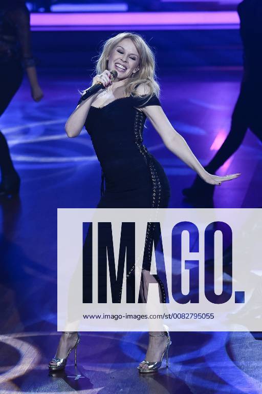 Koeln, Germnay, 13.04.2018, 5. Live Show der 11 Staffel der RTL-Tanzshow Let s Dance, Saegerin Kylie Minogue ( DeFodi053