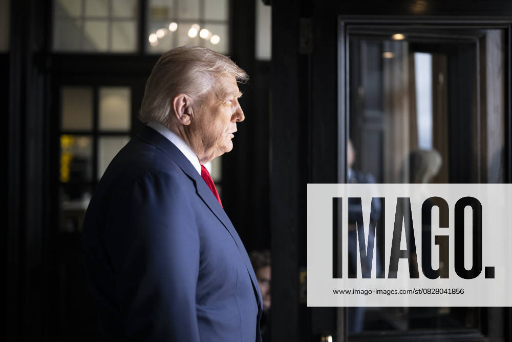 President Donald Trump greets U.K. Prime Minister Keir Starmer, Monday, July 28, 2025, at the Trump Turnberry golf course in Turnberry, Scotland. Turnberry UK - ZUMAz03_ 20250728_shc_z03_060