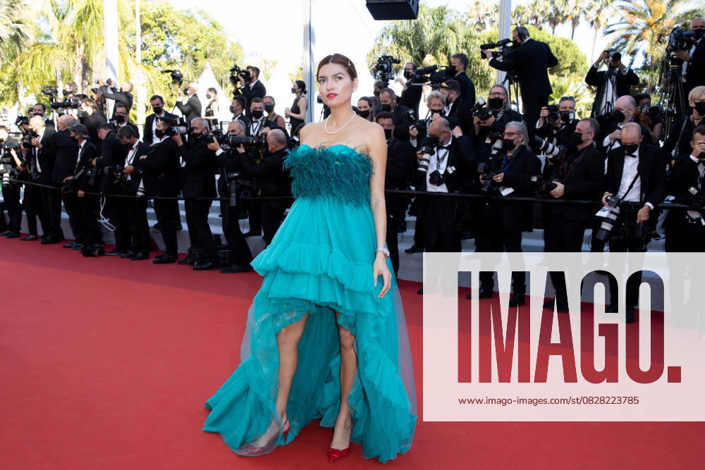 Blanca Blanco - Montée des marches du film « Benedetta » lors du 74ème Festival International du Film de Cannes. Le 9 juillet 2021 Borde-Jacovides-Moreau Bestimage Red carpet for the movie « Benedetta » during the 74th Cannes International Film festival. On July 9th 2021 Cannes France