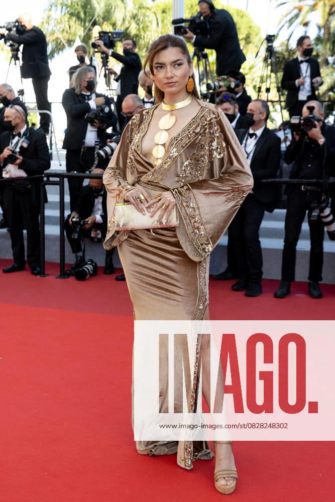 Blanca Blanco - Montée des marches du film « L’histoire de ma femme - The story of my wife » lors du 74ème Festival International du Film de Cannes. Le 14 juillet 2021 Borde-Jacovides-Moreau Bestimage Red carpet for the movie « The story of my wife » during the 74th Cannes International Film festival. On July 14th 2021 Cannes France