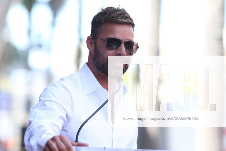 Hollywood, CA, U.S. - 16 April 2018 - Hollywood, California - Ricky Martin. Eva Longoria Honored With Star on The Hollywood Walk Of Fame. Photo Credit: AdMedia Hollywood U.S. - ZUMAa123 20180416_zaa_a123_573