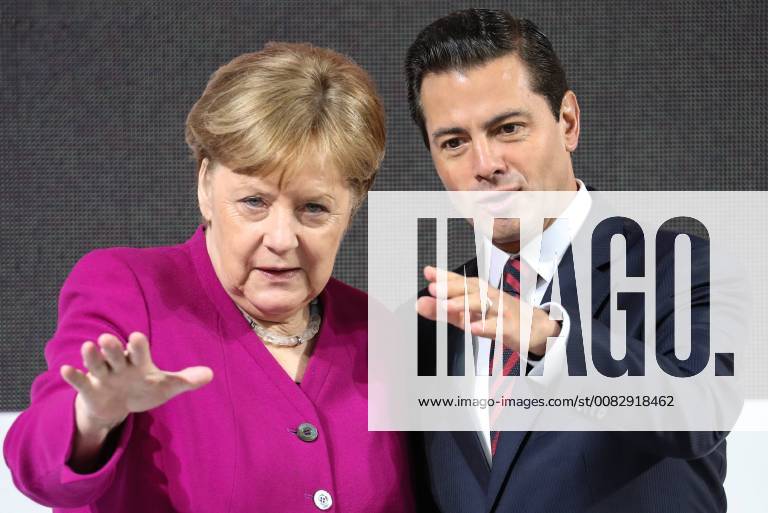 Niedersachsen, Hannover: Bundeskanzlerin Angela Merkel (CDU) und Enrique Pena Nieto, Präsident des Gastlandes Mexiko, stehen bei der Hannover Messe 2018 auf dem Stand des Partnerlandes,