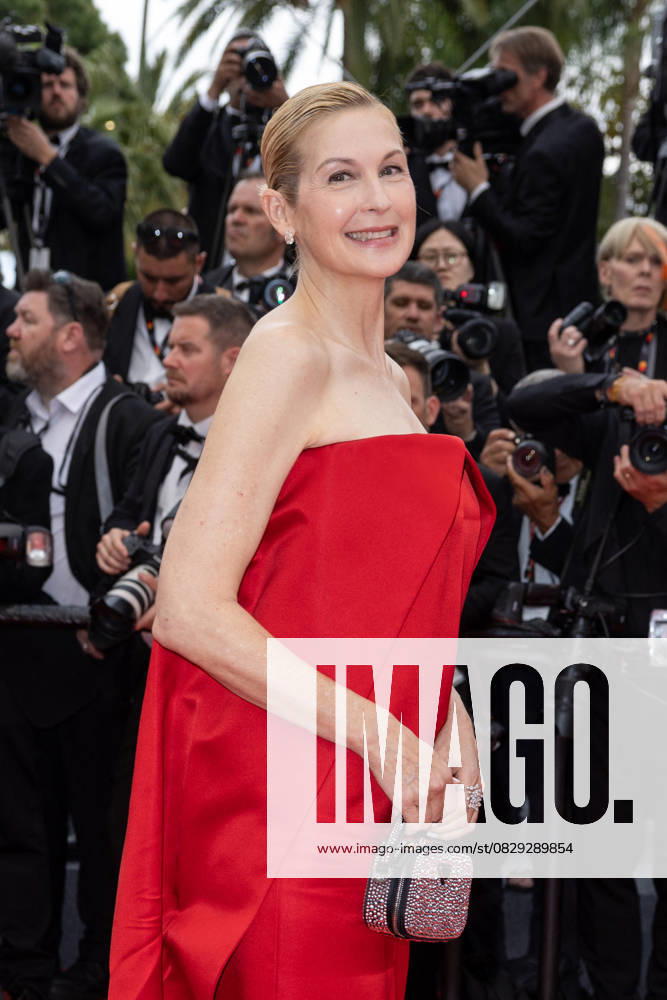 Kelly Rutherford - Montée des marches du film « Indiana Jones et le cadran de la destinée (Indiana Jones and the Dial of destiny) » lors du 76ème Festival International du Film de Cannes, au Palais des Festivals à Cannes. Le 18 mai 2023 Olivier Borde Bestimage Red carpet of the movie « Indiana Jones and the Dial of destiny » during the 76th Cannes International Film Festival at the Palais des Festivals in Cannes, France. On may 18th 2023 Cannes France