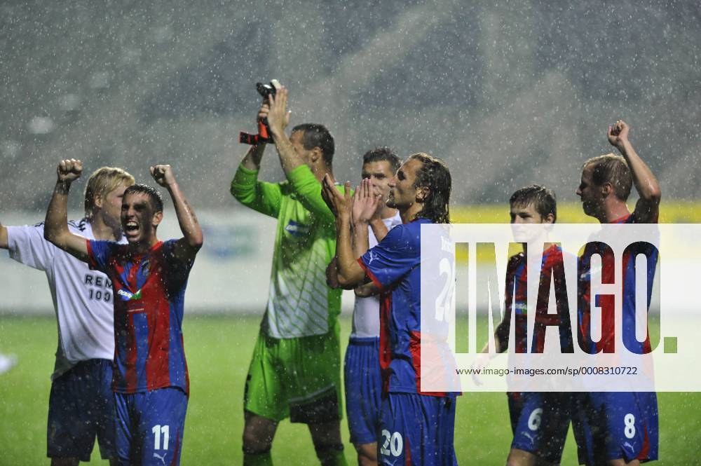 Celebration of Viktoria Pilsen - Champions League second leg third qualifying round soccer match in Pilsen, (CTKxPhoto PetrxEret) CTKPhoto107201108030997801