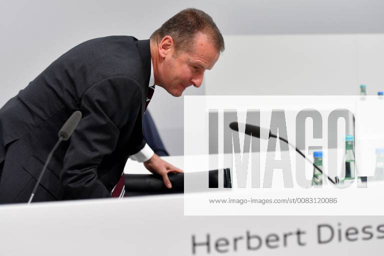 Herbert DIESS (Vorstandsvorsitzender Volkswagen AG und Aufsichtsratsvorsitzender AUDI AG), Einzelbild,angeschnittenes Einzelmotiv,Halbfigur,halbe Figur. 129. Ordentliche Hauptversammlung 2018 AUDI AG am 09.05.2018 in I N G O L S T A D T.