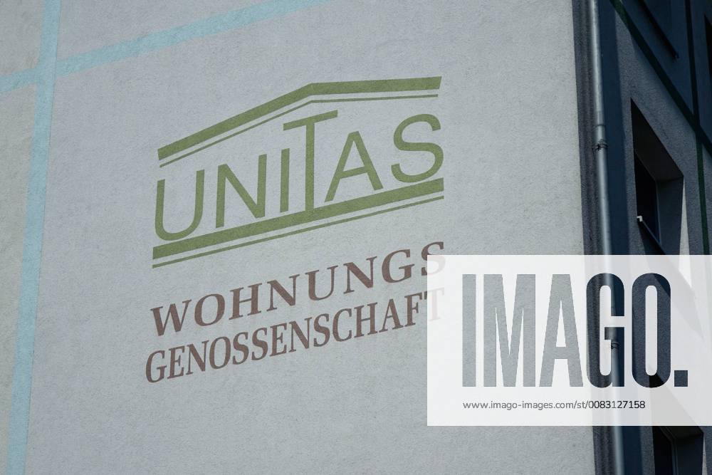 Werbung der Unitas Wohnungsgenossenschaft Werbung der Unitas Wohnungsgenossenschaft 29.04.2018, Leipzig, Sachsen, An einer Hausfassade befindet sich Reklame für die Wohnungsgenossenschaft Unitas eG.