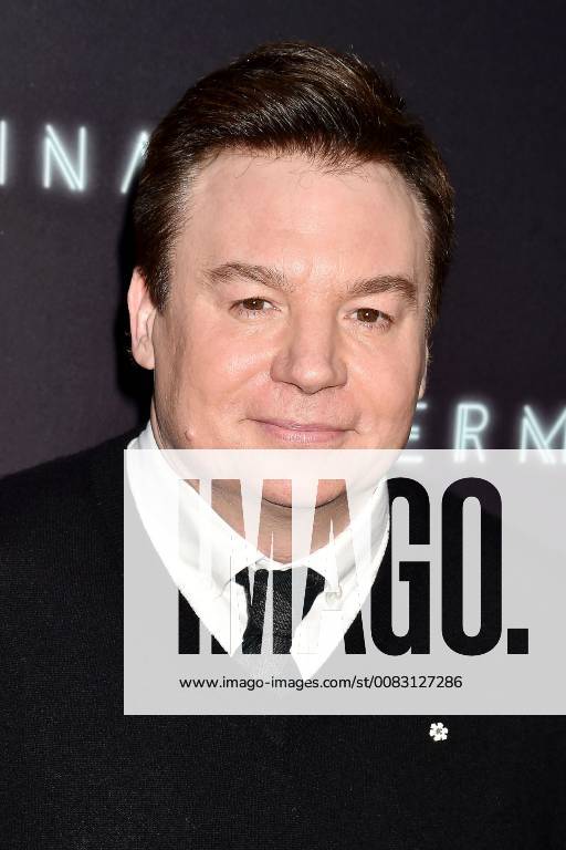 Mike Myers bei der Ankunft zur Terminal Film Premiere am 8.05.2018 in Hollywood, Los Angeles Terminal Film Premiere in Hollywood, Los Angeles, 2018