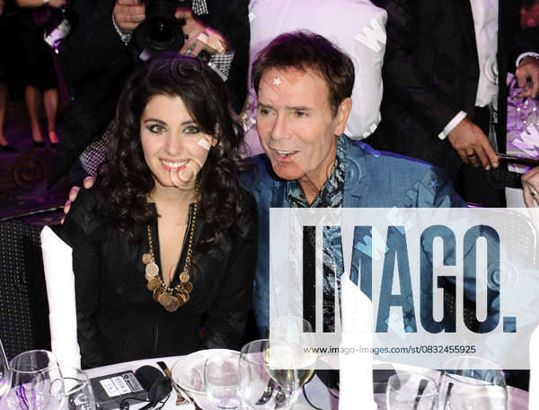 DEUTSCHER NACHHALTIGKEITSPREIS IN DUESSELDORF Katie Melua and Sir Cliff Richard at Deutscher Nachhaltigkeitspreis award at Maritim Hotel , Duesseldorf, Germany WENN 3594766