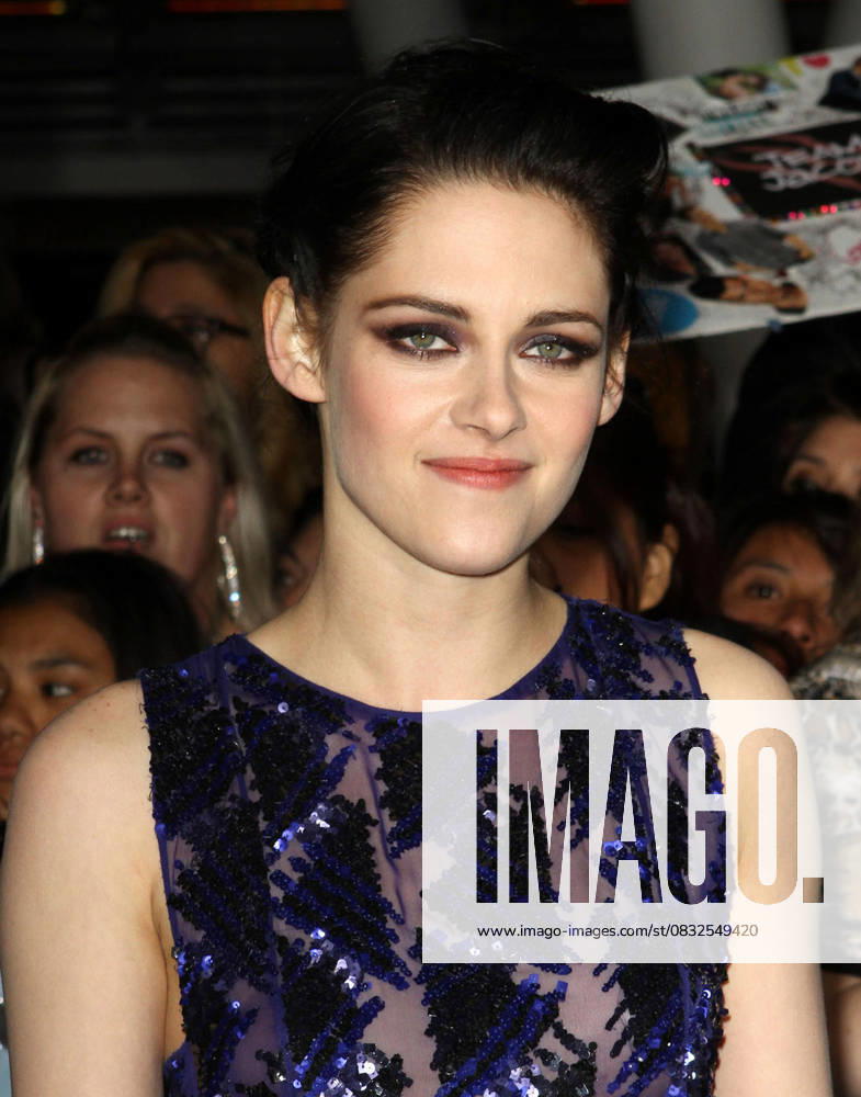 Kristen Stewart The Twilight Saga: Breaking Dawn - Part 1 World Premiere held at Nokia Theatre L.A. Live Los Angeles, California - 14.11.11, California, United States WENN 3611559