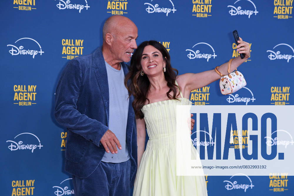Heiner Lauterbach mit Ehefrau Viktoria Lauterbach bei der Deutschlandpremiere der Disney+ Original-Serie CALL MY AGENT BERLIN im Colosseum Kino in Berlin am 08.09.2025