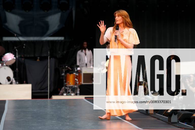 English Indie Rock band Florence & The Machine are pictured on stage performing at The London Stadium in The Queen Elizabeth Olympic Park, London, as a support act to The Rolling Stones. MAY 25th 2018 MTXx181889