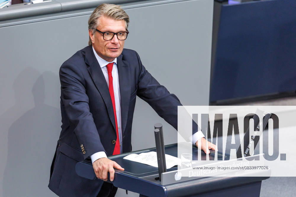 23. Plenarsitzung im Deutschen Bundestag Thomas Bareiß (CDU CSU) bei der 23. Plenarsitzung im Deutschen Bundestag am 16.09.25 in Berlin. Berlin Berlin Deutschland Bundestag