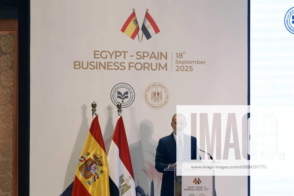 Spain s King, Felipe VI (c), delivers a speech during a Spanish and Egyptian business forum held in the framework of his visit in the country in Cairo, Egypt, 18 September 2025. Spain s King Felip VI visits Egypt !ACHTUNG: NUR REDAKTIONELLE NUTZUNG!