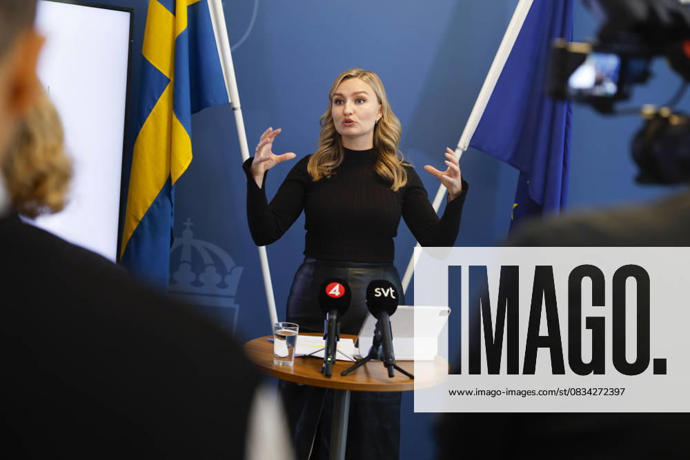 STOCKHOLM, SWEDEN 20250918 Minister of Energy and Business Affairs Ebba Busch KD , comments on the state of the energy talks, on Thursday STOCKHOLM SWEDEN