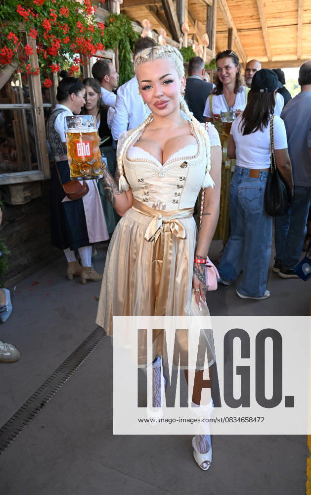 Katja Krasavice Käfer-Zelt Oktoberfest Wiesn München 20. September 2025 Tracht, Dirndl