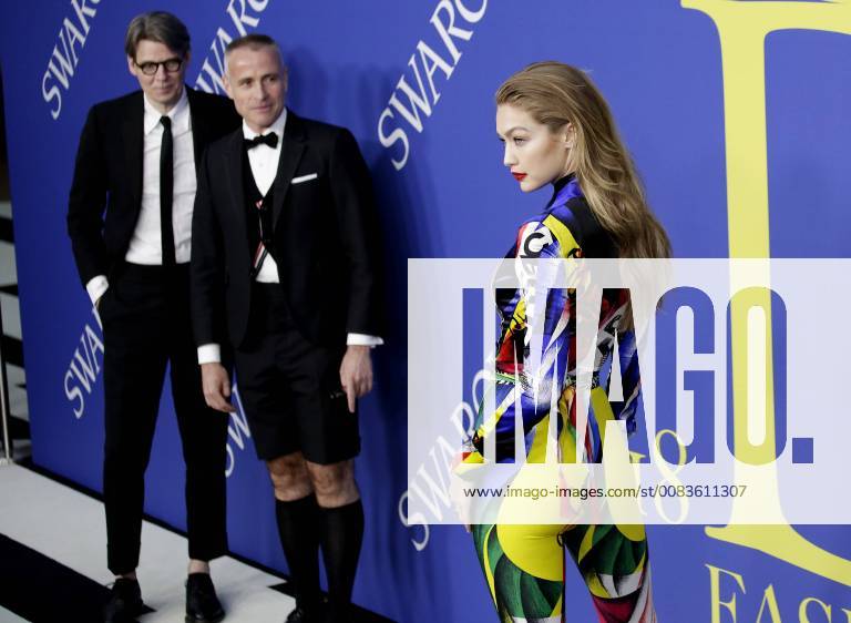 Gigi Hadid arrive on the red carpet at the 2018 CFDA Fashion Awards at Brooklyn Museum on June 4, 2018 in New York City. NYP20180604206 JOHNxANGELILLO