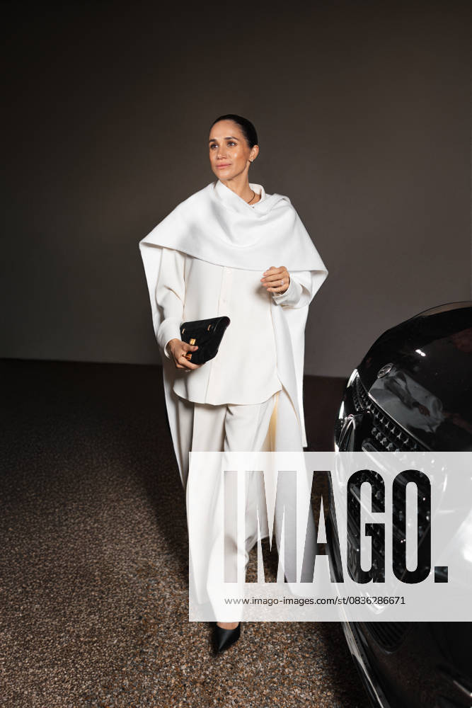 Meghan Markle, Duchess of Sussex, will appear at Balenciaga during Paris Fashion Week PFW , at the Laennec center, in Paris, France, on October 4, 2025 Tiziano Da Silva Bestimage Meghan Markle, Duchess of Sussex, will appear at Balenciaga during Paris Fashion Week PFW , at the Laennec center, in Paris, France, on October 4, 2025 Paris France