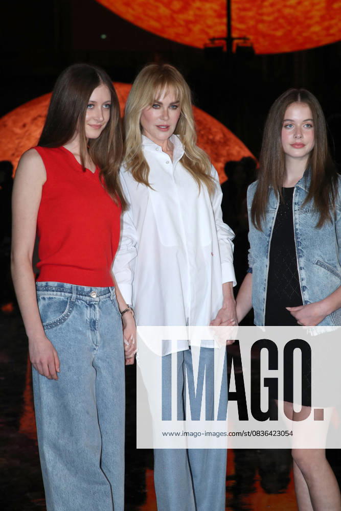 Sunday Rose Kidman Urban, Nicole Kidman et Faith Margaret Kidman Urban Celebrities at the Chanel Fashion show, as part of Paris Fashion Week, Womenswear Spring Summer 2026, on October 06, 2025 in Paris, France Bertrand Rindoff Bestimage Celebrities at the Chanel Fashion show, as part of Paris Fashion Week, Womenswear Spring Summer 2026, on October 06, 2025 in Paris, France Paris France