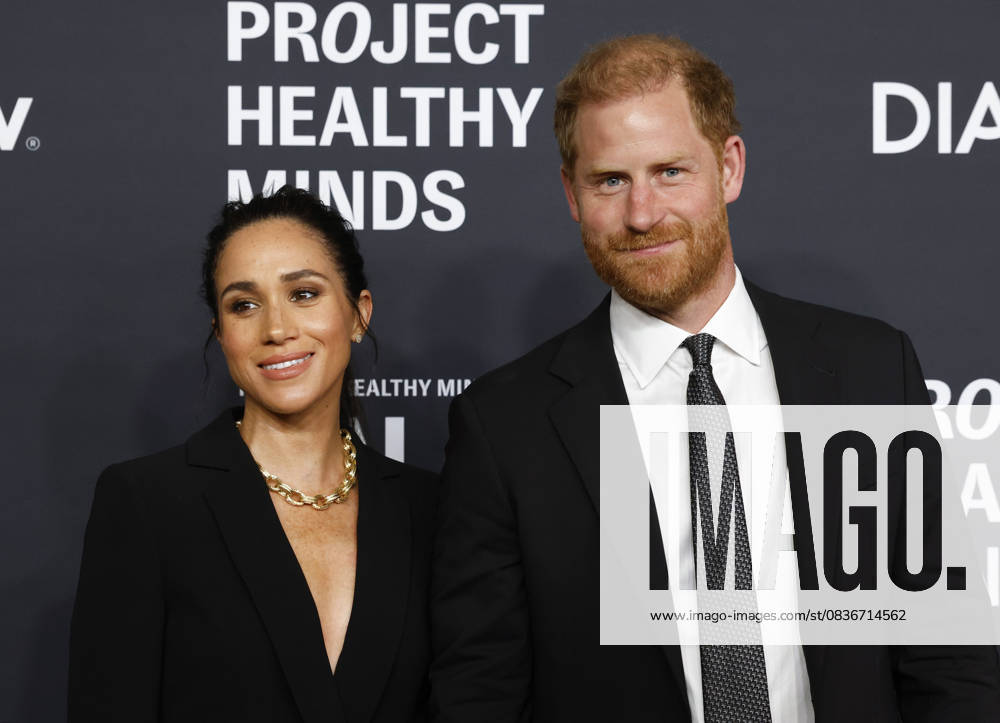 Co-Founders of The Archewell Foundation and Project Healthy Minds Humanitarians of the Year Award recipients Prince Harry and Meghan, Duke and Duchess of Sussex, arrive on the red carpet at the third annual World Mental Health Day Gala on Thursday, October 9, 2025 at Spring Studios in New York City. NYP20251009123 JOHNxANGELILLO