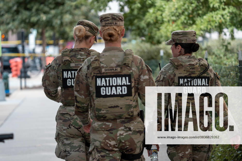 A National Guard unit arrives at the crime scene after a teenager was shot in Southwest Washington, D.C. near the Air and Space Museum on October 10, 2025. The victim was transported to the hospital with non-life threatening conditions. Washington United States - ZUMAl312 20251010_znp_l312_039