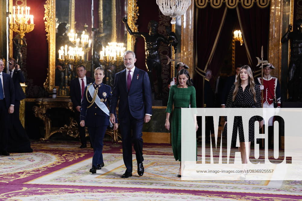The King and Queen, the Princess of Asturias and the Infanta Sofia preside over a reception at the Royal Palace for the National Holiday Queen Letizia greets the writer Álvaro Pombo during the reception on the occasion of the National Holiday, at the Royal Palace, on October 12, 2025, in Madrid Spain The event is presided over by the King and Queen, the Princess of Asturias and the Infanta Sofia after the solemn act of homage to the National Flag and the military parade that has been held in the Plaza de Cánovas del Castillo The commemoration of the National Holiday aims to solemnly remember moments of collective history that are part of the common historical, cultural and social heritage, assumed as such by the vast majority of citizens 1