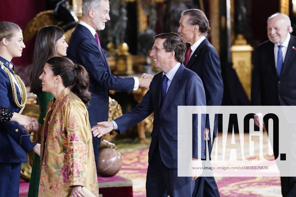 The King and Queen, the Princess of Asturias and the Infanta Sofia preside over a reception at the Royal Palace for the National Holiday Queen Letizia greets the writer Álvaro Pombo during the reception on the occasion of the National Holiday, at the Royal Palace, on October 12, 2025, in Madrid Spain The event is presided over by the King and Queen, the Princess of Asturias and the Infanta Sofia after the solemn act of homage to the National Flag and the military parade that has been held in the Plaza de Cánovas del Castillo The commemoration of the National Holiday aims to solemnly remember moments of collective history that are part of the common historical, cultural and social heritage, assumed as such by the vast majority of citizens 1