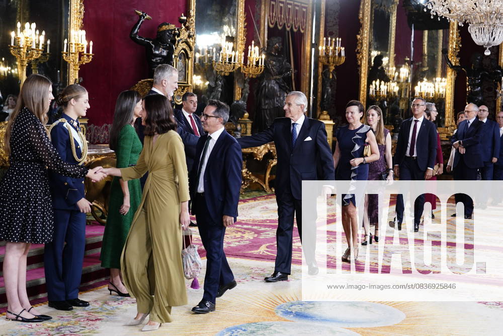 The King and Queen, the Princess of Asturias and the Infanta Sofia preside over a reception at the Royal Palace for the National Day of the National Holiday King Felipe and Queen Letizia, Princess Leonor and Infanta Sofia during the reception on the occasion of the National Holiday, at the Royal Palace, on October 12, 2025, in Madrid Spain The event is presided over by the King and Queen, the Princess of Asturias and the Infanta Sofia after the solemn act of homage to the National Flag and the military parade that has been held in the Plaza de Cánovas del Castillo The commemoration of the National Holiday aims to solemnly remember moments of collective history that are part of the common historical, cultural and social heritage, assumed as