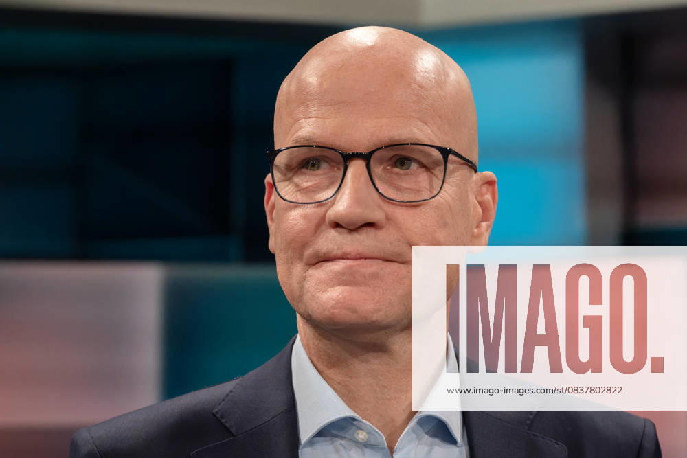 Hart aber fair aus Köln am 20. Oktober 2025. Im Bild der CDU-Bundestagsabgeordnete Ralph Brinkhaus. Die Preise für Lebensmittel und Dienstleistungen sind in den vergangenen Jahren massiv angestiegen. Im Verbund mit dem exorbitanten Anstieg der Mietpreise stellt das für die Gering- und Mittelverdienenden Menschen ein existentielles Problem dar. Was kann die Politik dagegen tun? Köln Nordrhein-Westfalen Deutschland
