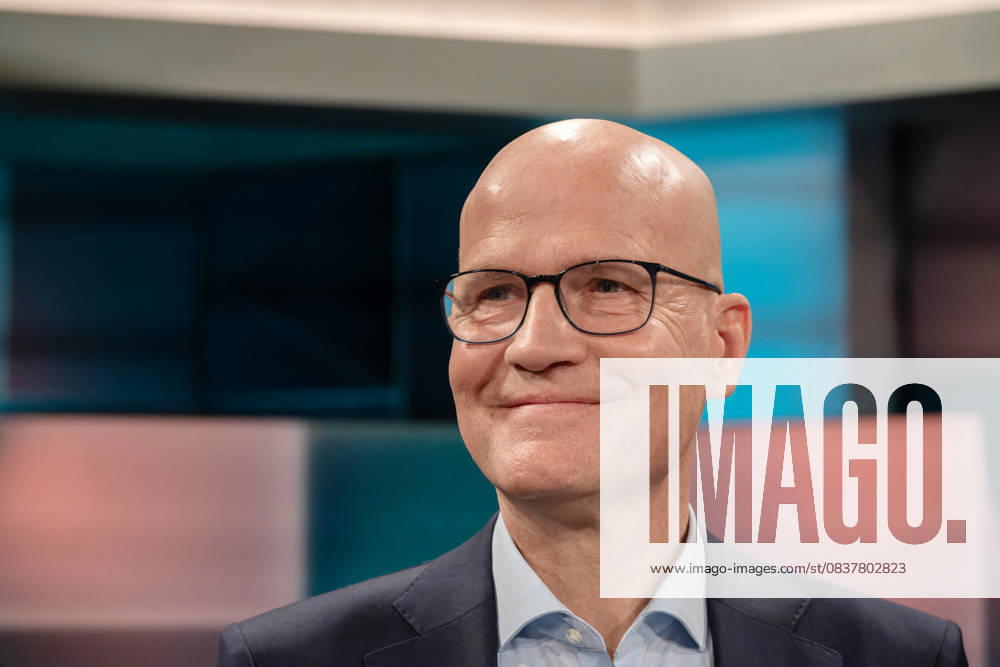 Hart aber fair aus Köln am 20. Oktober 2025. Im Bild der CDU-Bundestagsabgeordnete Ralph Brinkhaus. Die Preise für Lebensmittel und Dienstleistungen sind in den vergangenen Jahren massiv angestiegen. Im Verbund mit dem exorbitanten Anstieg der Mietpreise stellt das für die Gering- und Mittelverdienenden Menschen ein existentielles Problem dar. Was kann die Politik dagegen tun? Köln Nordrhein-Westfalen Deutschland