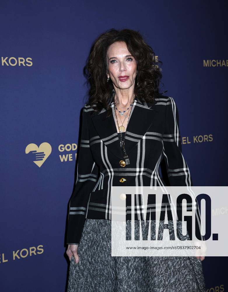 Lynda Carter attends God s Love We Deliver 2025 Golden Heart Awards Celebration. Held at Cathedral Church of St. John the Divine in New York. Zuma Press October 20, 2025. New York United States - ZUMAp281 20251020_zea_p281_162