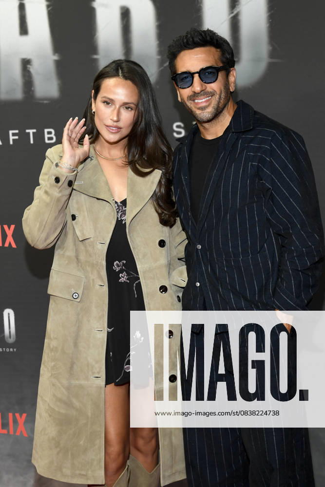 Abb Haftbefehl- Jessica Riso und Elyas M Barek Ehepaar zu Gast auf dem roten Teppich des Special Screening Event dem Netflix Doku Highlight Babo Die Haftbefehl Story in der Astor Film Lounge am 24.10.2025in Berlin Berlin Deutschland