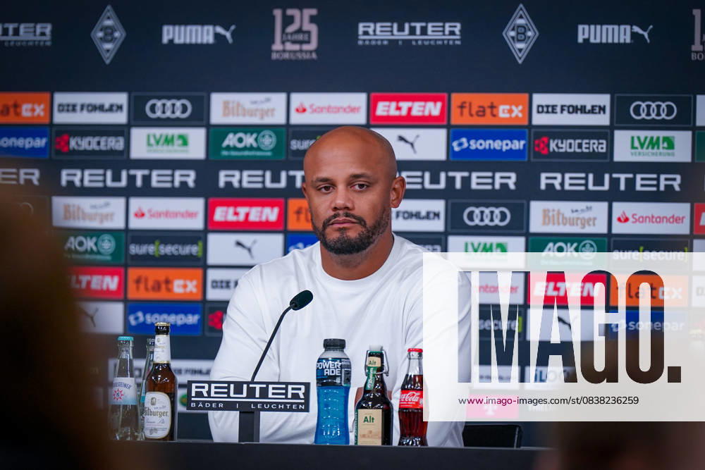 Deutschland: Fussball Bundesliga 2025 26, 8. Spieltag - Borussia Mönchengladbach vs FC Bayern München - Borussia-Park (Mönchengladbach): Vincent Kompany (Trainer, FC Bayern München) Pressekonferenz, Medien Mönchengladbach Nordrhein-Westfalen Deutschland