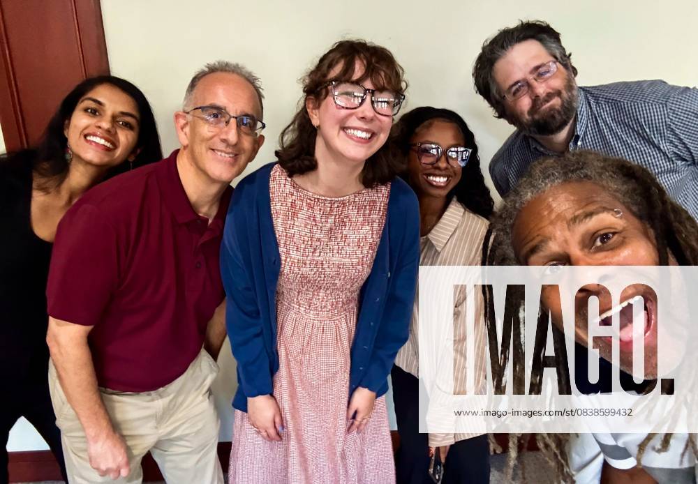 Tampa Bay Times photographer , on right, takes a selfie with the Times Education Hub team (from left): Divya Kumar, Jeffrey S. Solochek, Lucy Marques, Nakylah Carter Jay Cridlin. The team was photographed at the Poynter Institute on Tuesday, Oct. 28, 2025 in St. Petersburg. St. Petersburg USA - ZUMAs70_ 20251028_zan_s70_065
