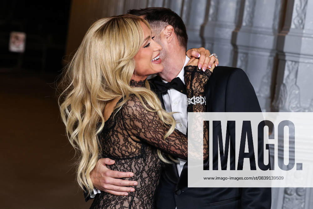 14th Annual LACMA Art + Film Gala 2025 Paris Hilton and husband Carter Reum arrive at the 14th Annual LACMA (Los Angeles County Museum of Art) Art + Film Gala 2025 presented by Gucci held at the Los Angeles County Museum of Art in Museum Row, Miracle Mile, Los Angeles, California, United States. Los Angeles County Museum of Art, Museum Row, Miracle Mile, Los Angeles, California, USA California United States