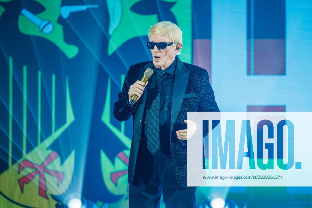 Sänger Heino - Solo Tour 2025 MADE IN GERMANY in der Stadthalle in Torgelow (Landkreis-Vorpommern-Greifswald) - Torgelow Stadthalle Mecklenburg-Vorpommern Deutschland