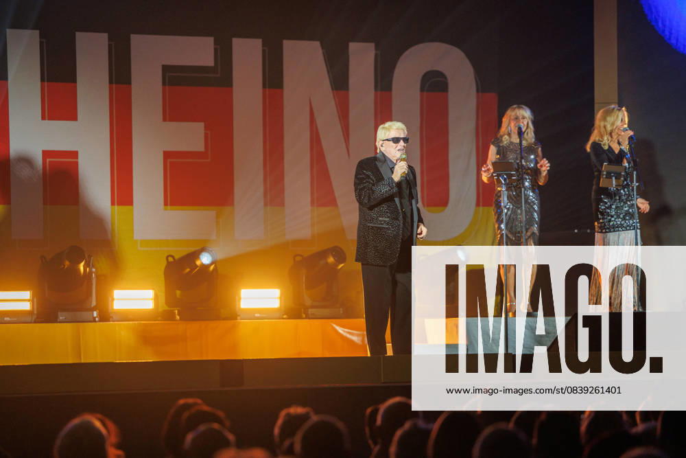 Sänger Heino - Solo Tour 2025 MADE IN GERMANY in der Stadthalle in Torgelow (Landkreis-Vorpommern-Greifswald) - Torgelow Stadthalle Mecklenburg-Vorpommern Deutschland