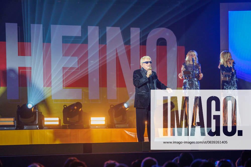 Sänger Heino - Solo Tour 2025 MADE IN GERMANY in der Stadthalle in Torgelow (Landkreis-Vorpommern-Greifswald) - Torgelow Stadthalle Mecklenburg-Vorpommern Deutschland