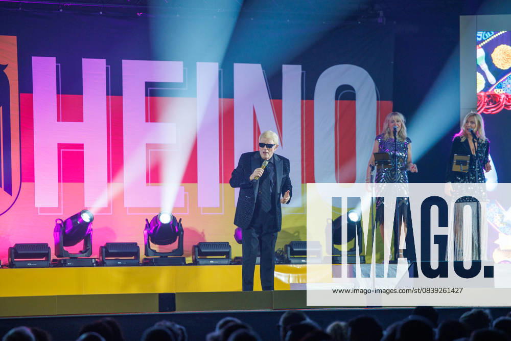 Sänger Heino - Solo Tour 2025 MADE IN GERMANY in der Stadthalle in Torgelow (Landkreis-Vorpommern-Greifswald) - Torgelow Stadthalle Mecklenburg-Vorpommern Deutschland